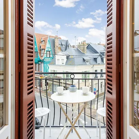 Lovely Sea By Les Maisons De Charloc Homes